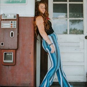 Show me your Mumu Fight the feeling Bells